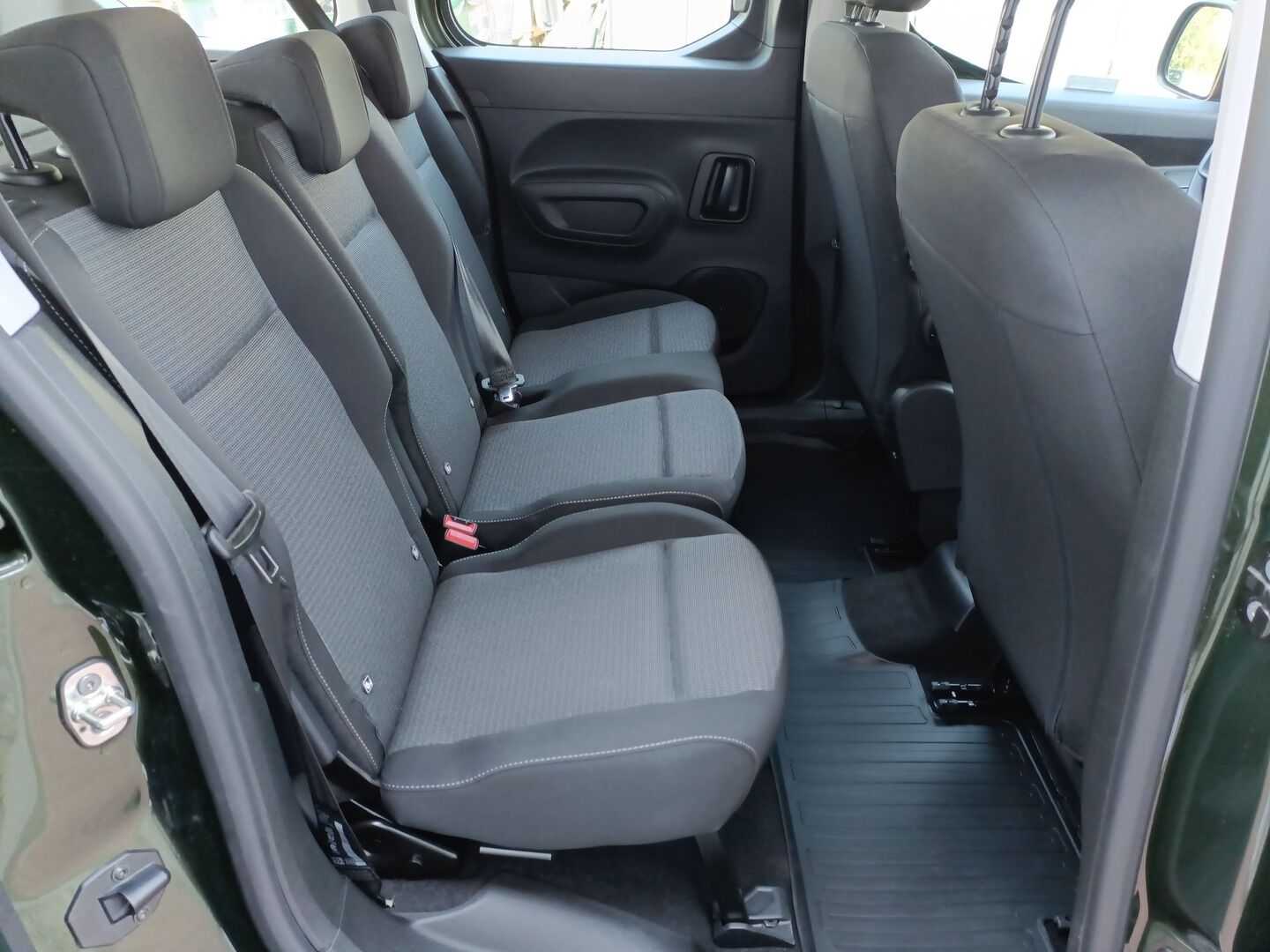 Toyota PROACE CITY VERSO - zdjęcie 12