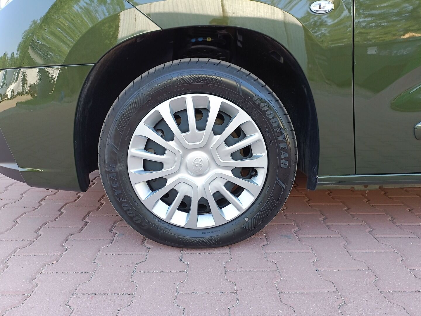 Toyota PROACE CITY VERSO - zdjęcie 19
