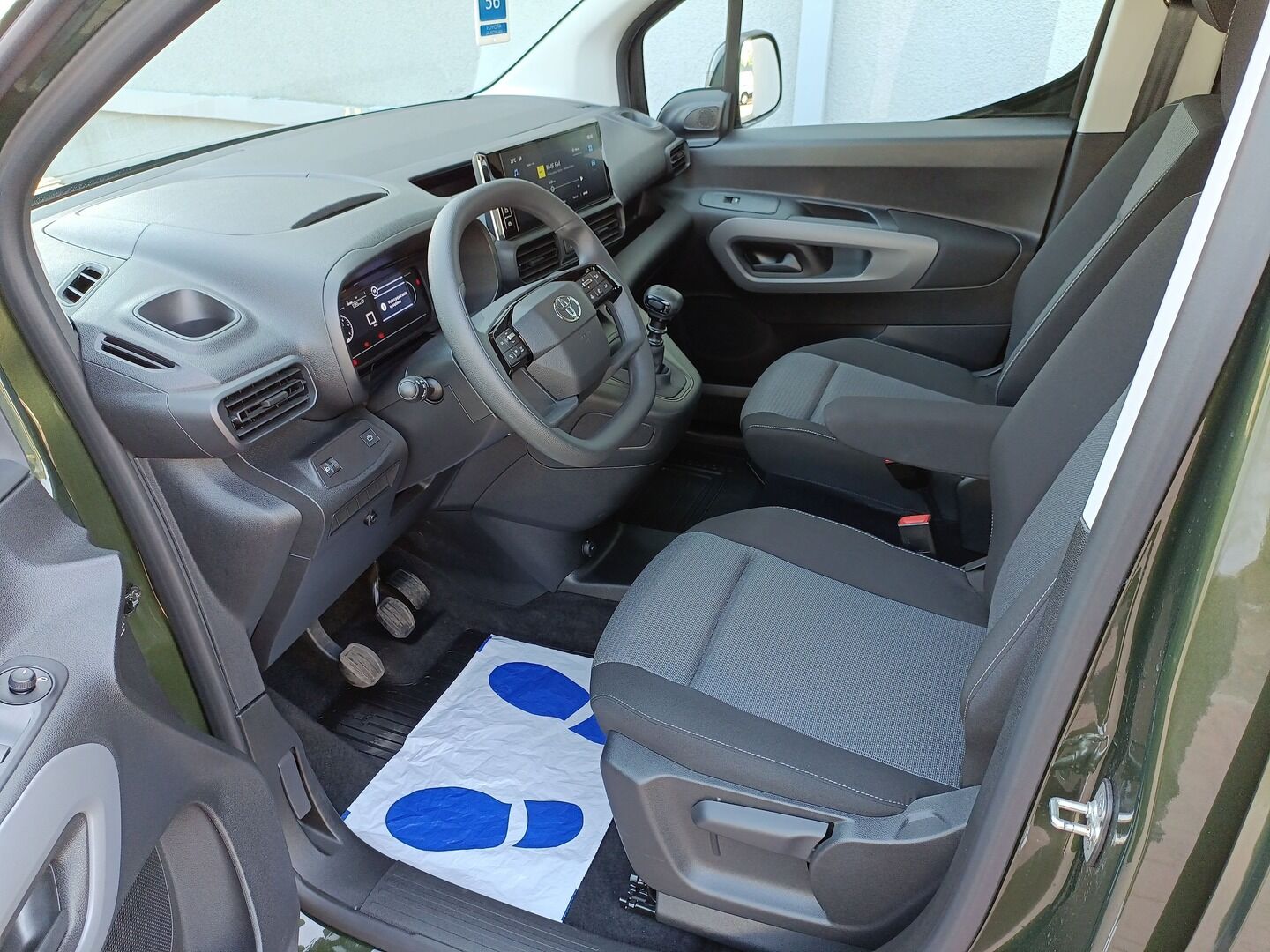 Toyota PROACE CITY VERSO - zdjęcie 20