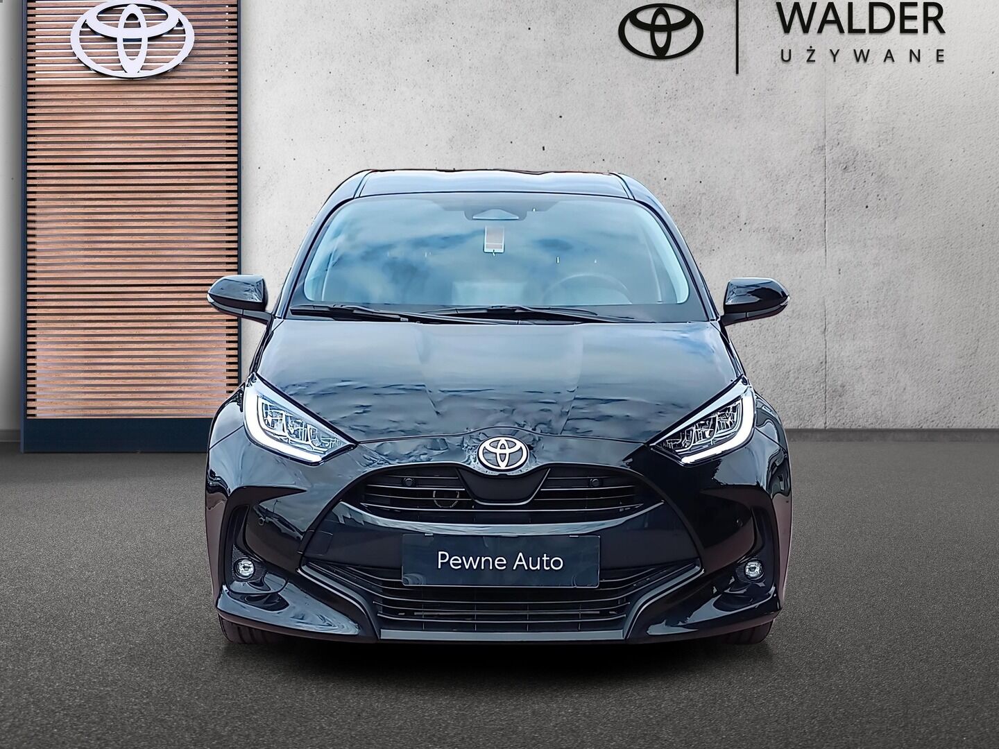 Toyota Yaris - zdjęcie 8