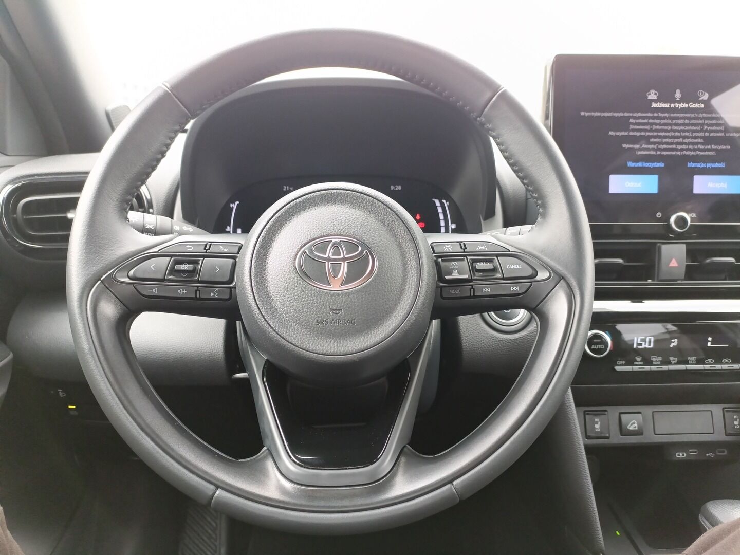 Toyota Yaris Cross - zdjęcie 11