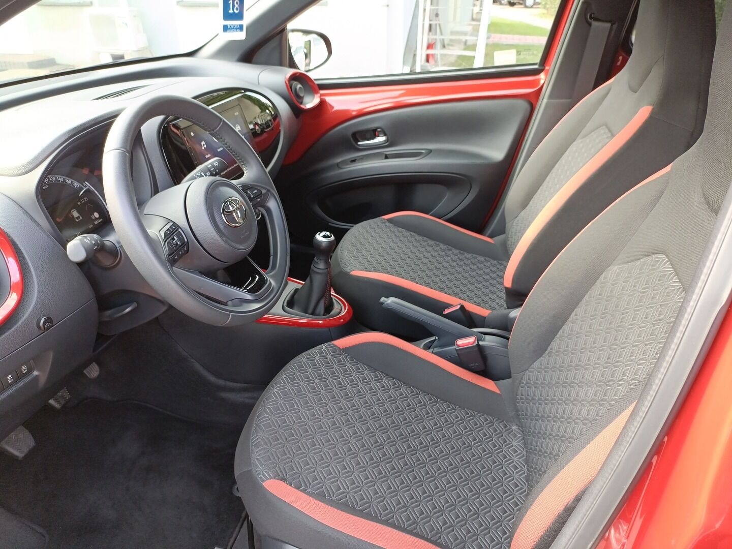Toyota Aygo X - zdjęcie 9