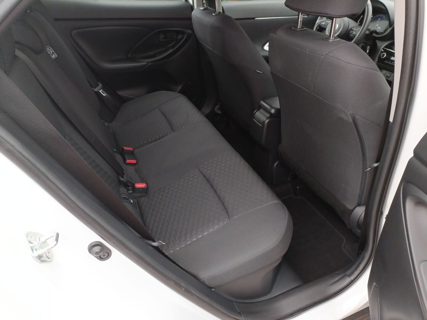 Toyota Yaris Cross - zdjęcie 11