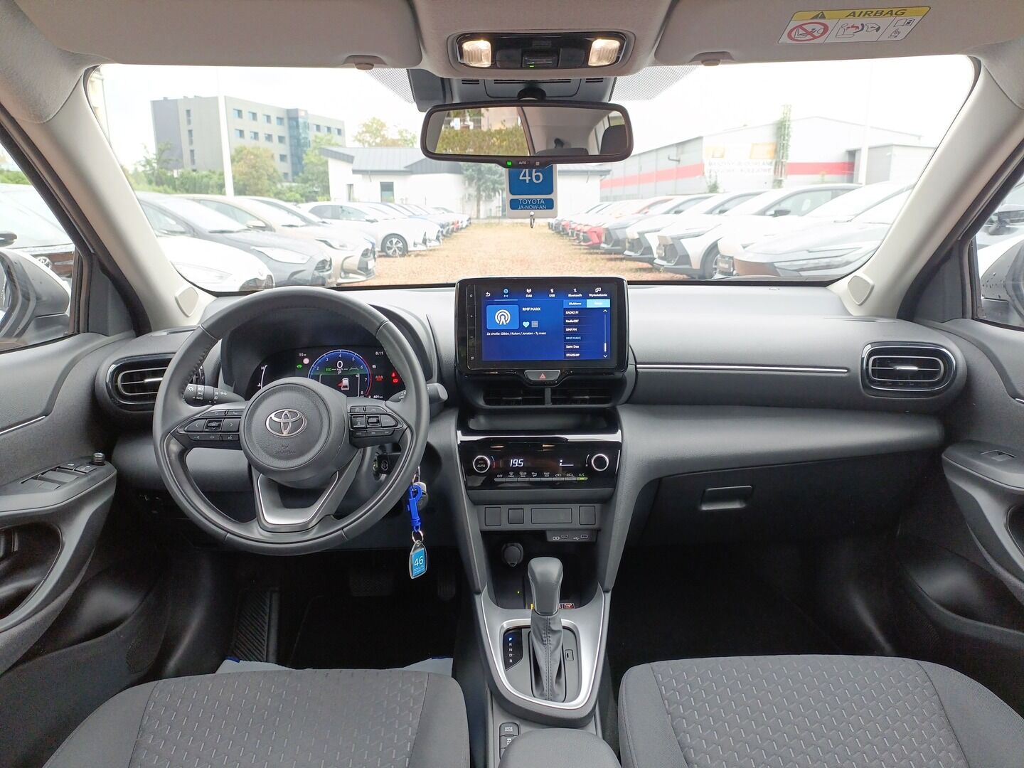 Toyota Yaris Cross - zdjęcie 13