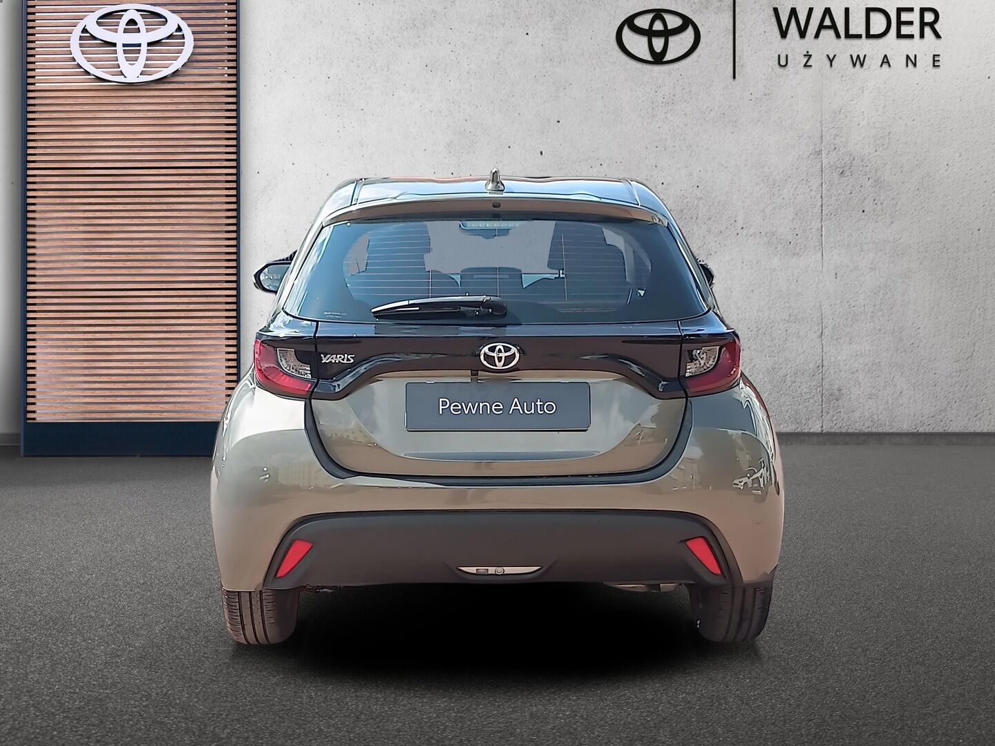 Toyota Yaris - zdjęcie 4