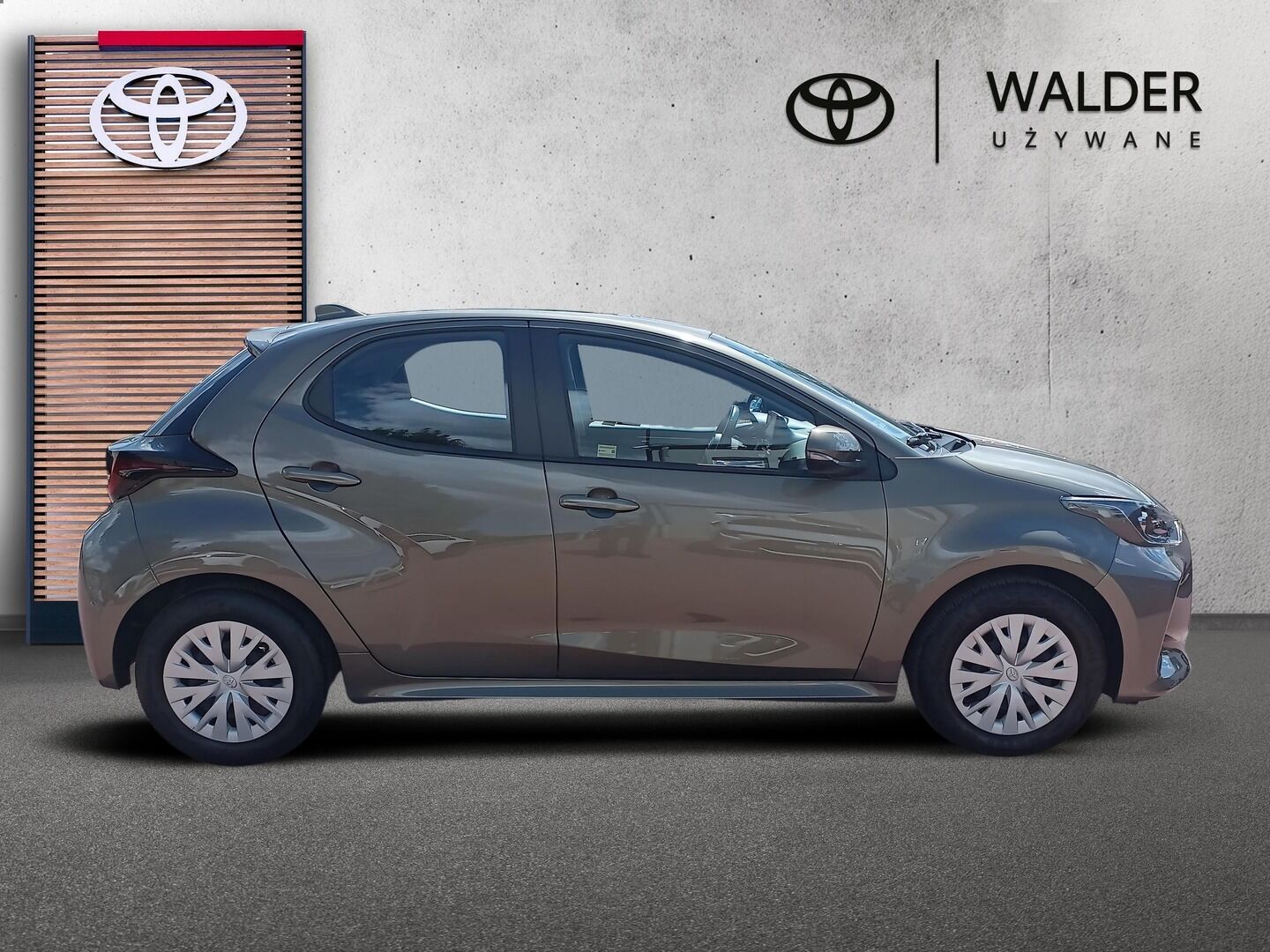 Toyota Yaris - zdjęcie 6