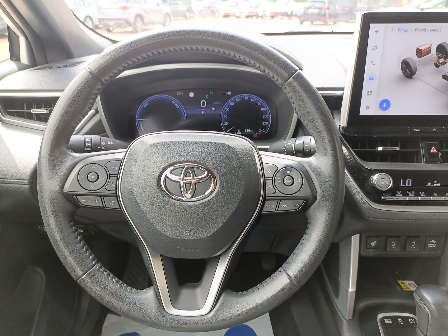 Toyota Corolla Cross - zdjęcie 16