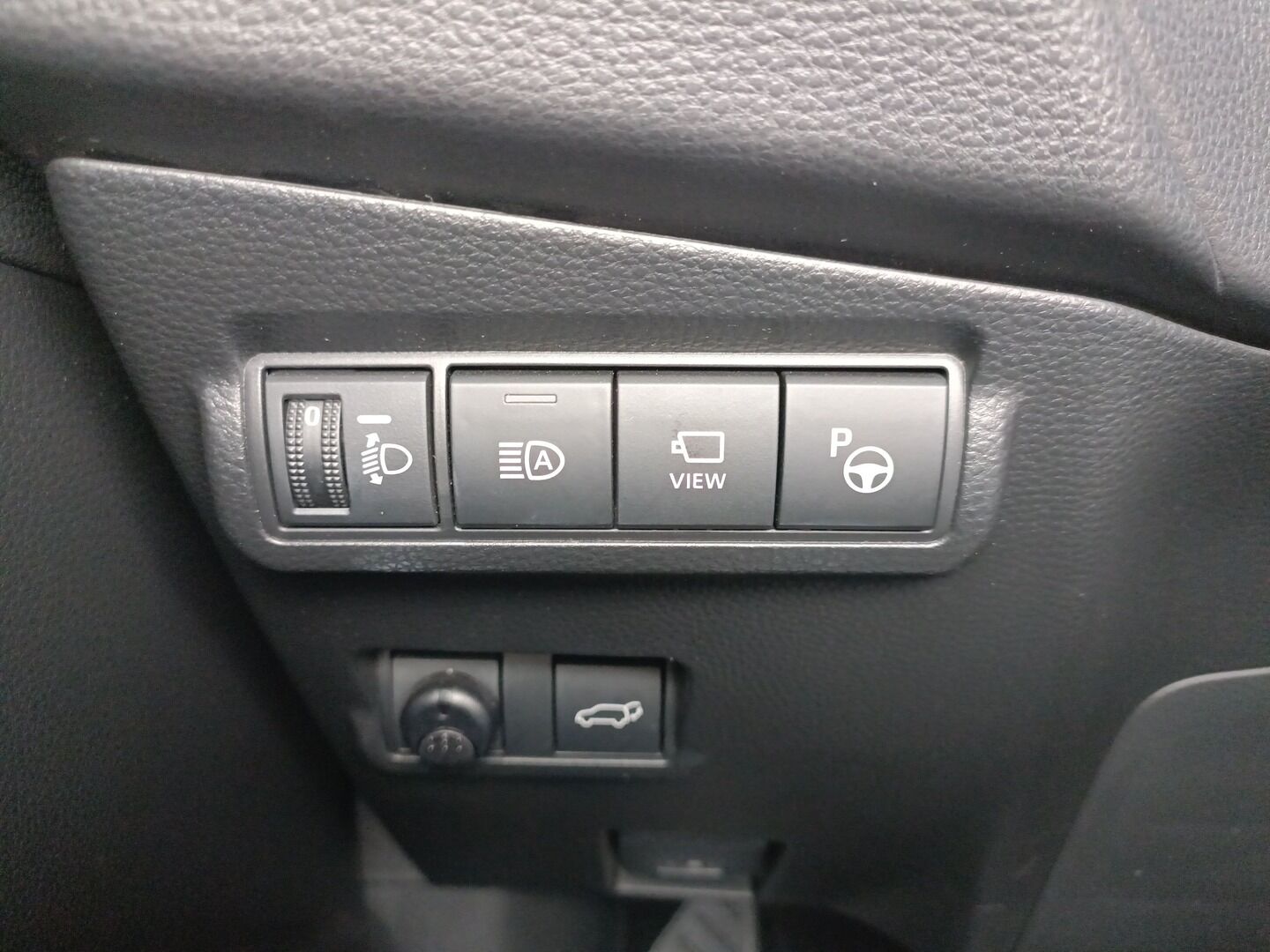 Toyota Corolla Cross - zdjęcie 21
