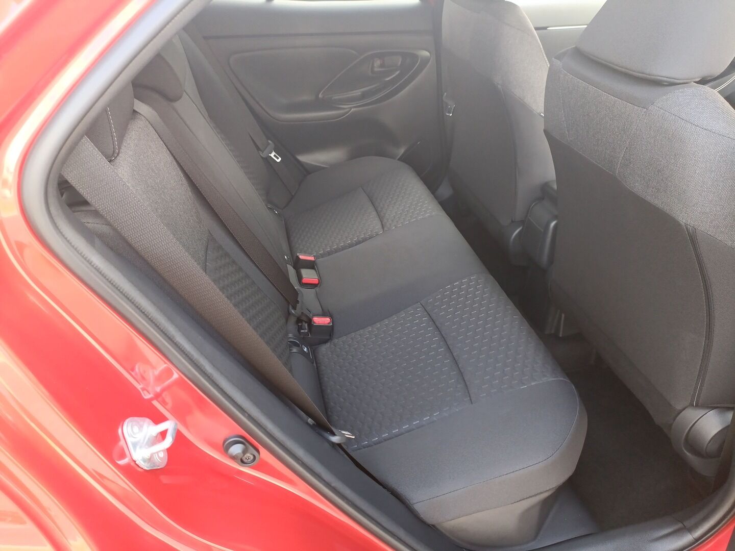 Toyota Yaris Cross - zdjęcie 12