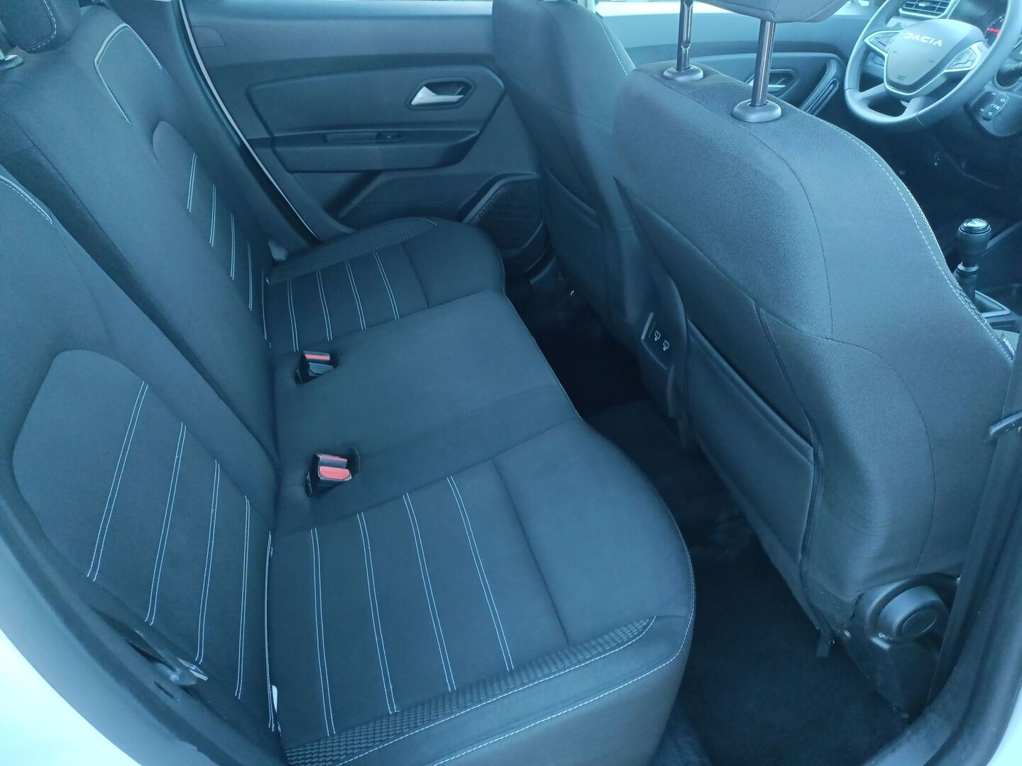 Dacia Duster - zdjęcie 14