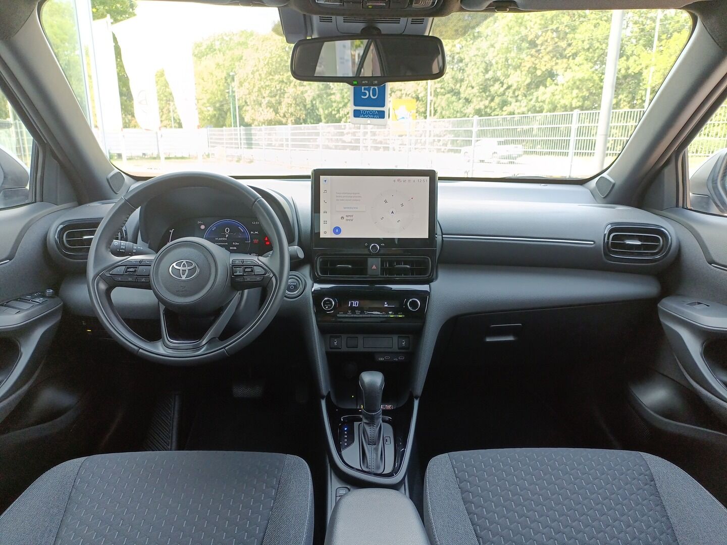 Toyota Yaris Cross - zdjęcie 13