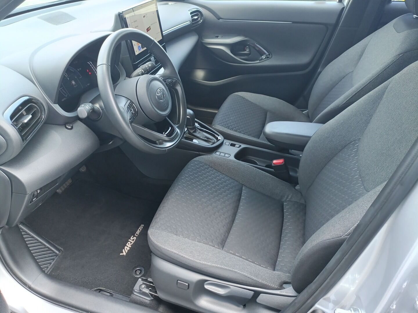 Toyota Yaris Cross - zdjęcie 9