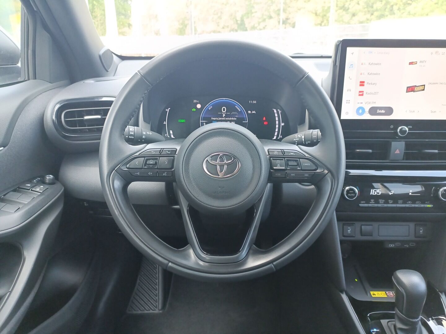 Toyota Yaris Cross - zdjęcie 15