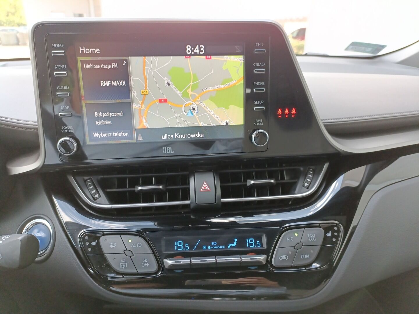Toyota C-HR - zdjęcie 17