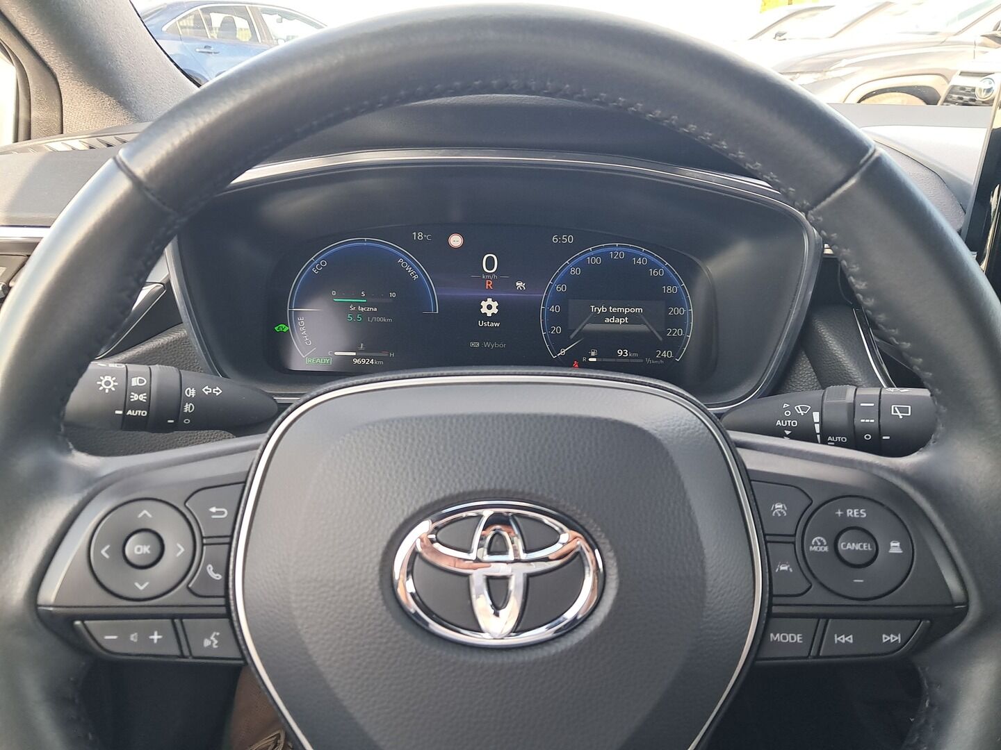 Toyota Corolla - zdjęcie 15