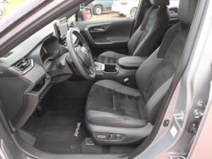 Toyota RAV4 - miniatura 9