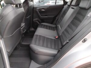 Toyota RAV4 - miniatura 10