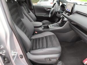 Toyota RAV4 - miniatura 11