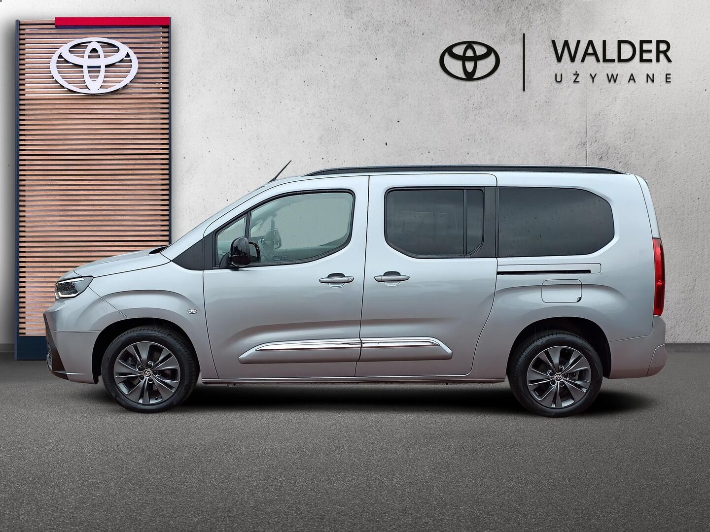 Toyota PROACE CITY VERSO - zdjęcie 2