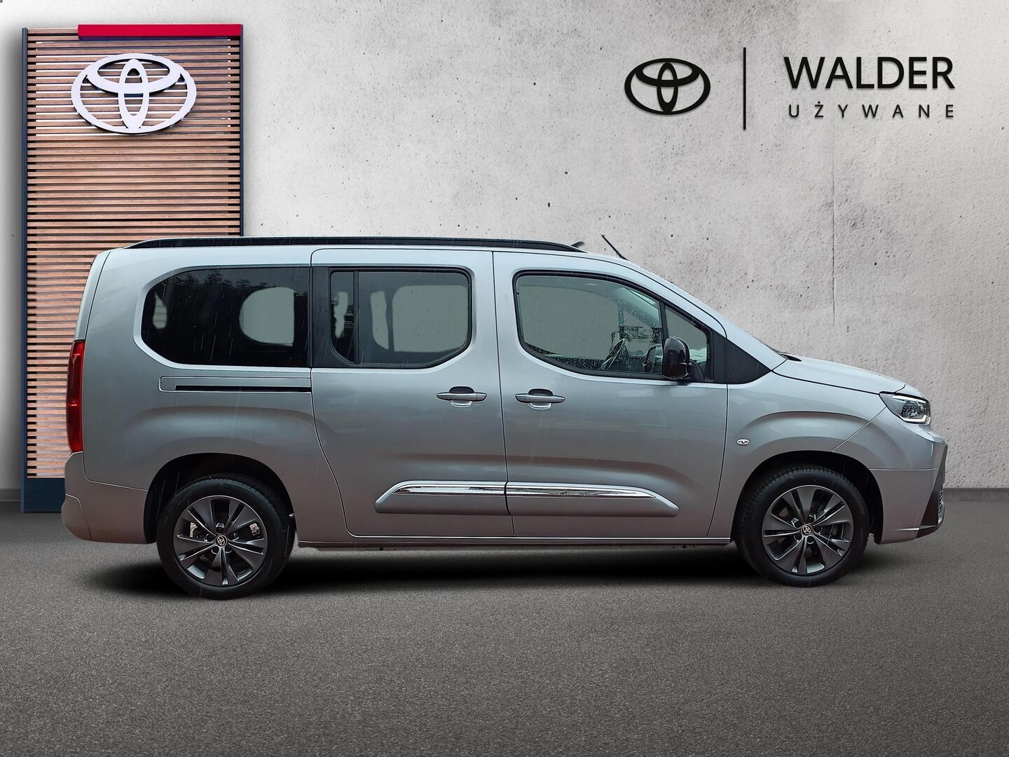 Toyota PROACE CITY VERSO - zdjęcie 6