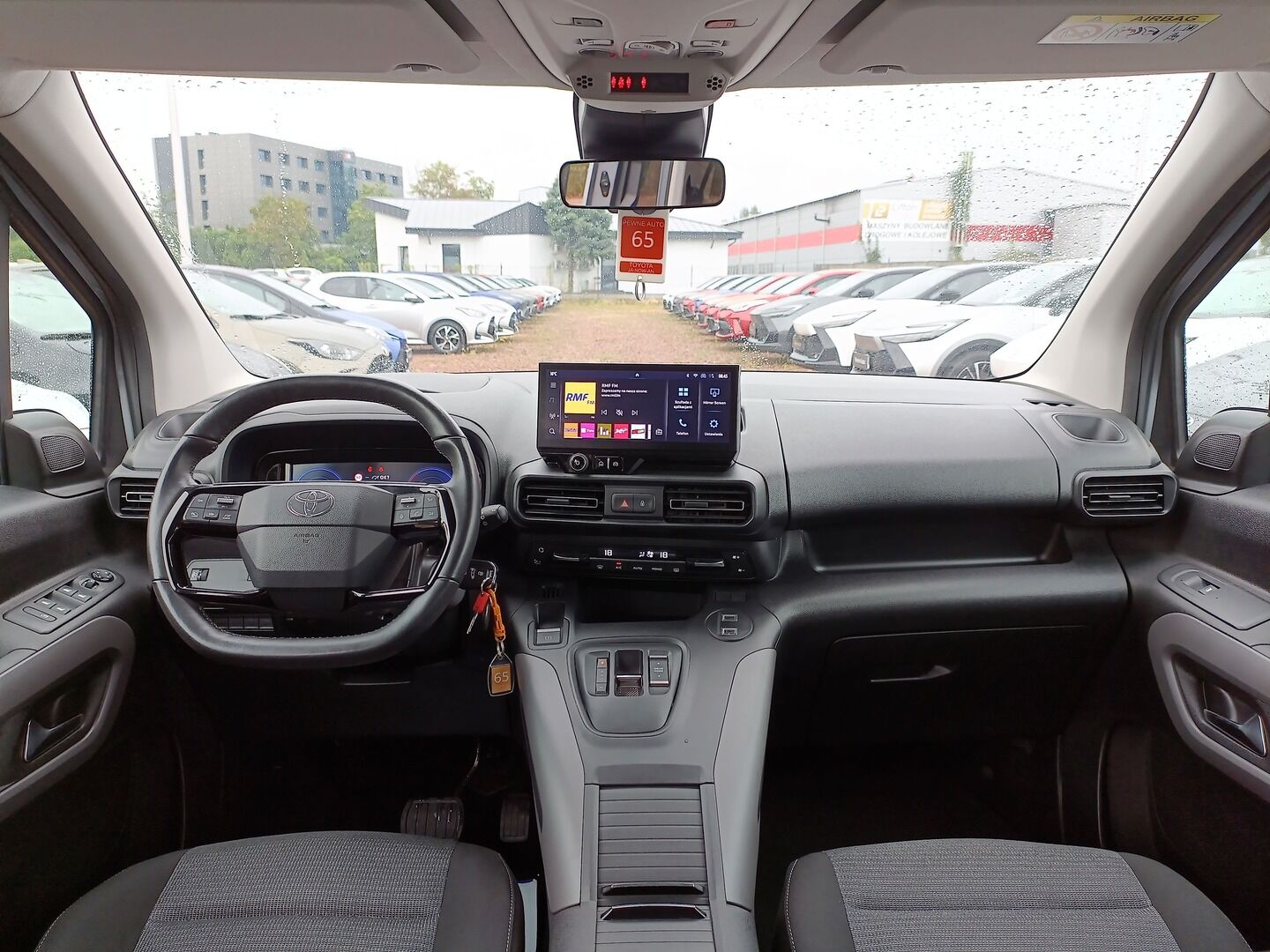 Toyota PROACE CITY VERSO - zdjęcie 15