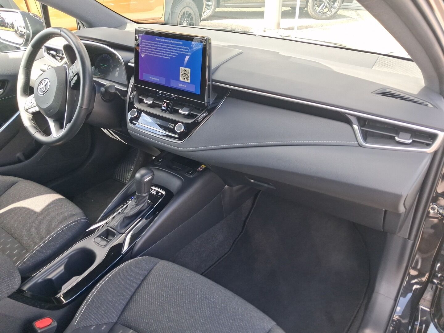 Toyota Corolla - zdjęcie 13