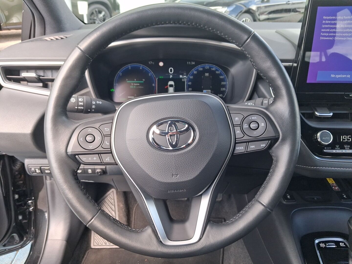Toyota Corolla - zdjęcie 19