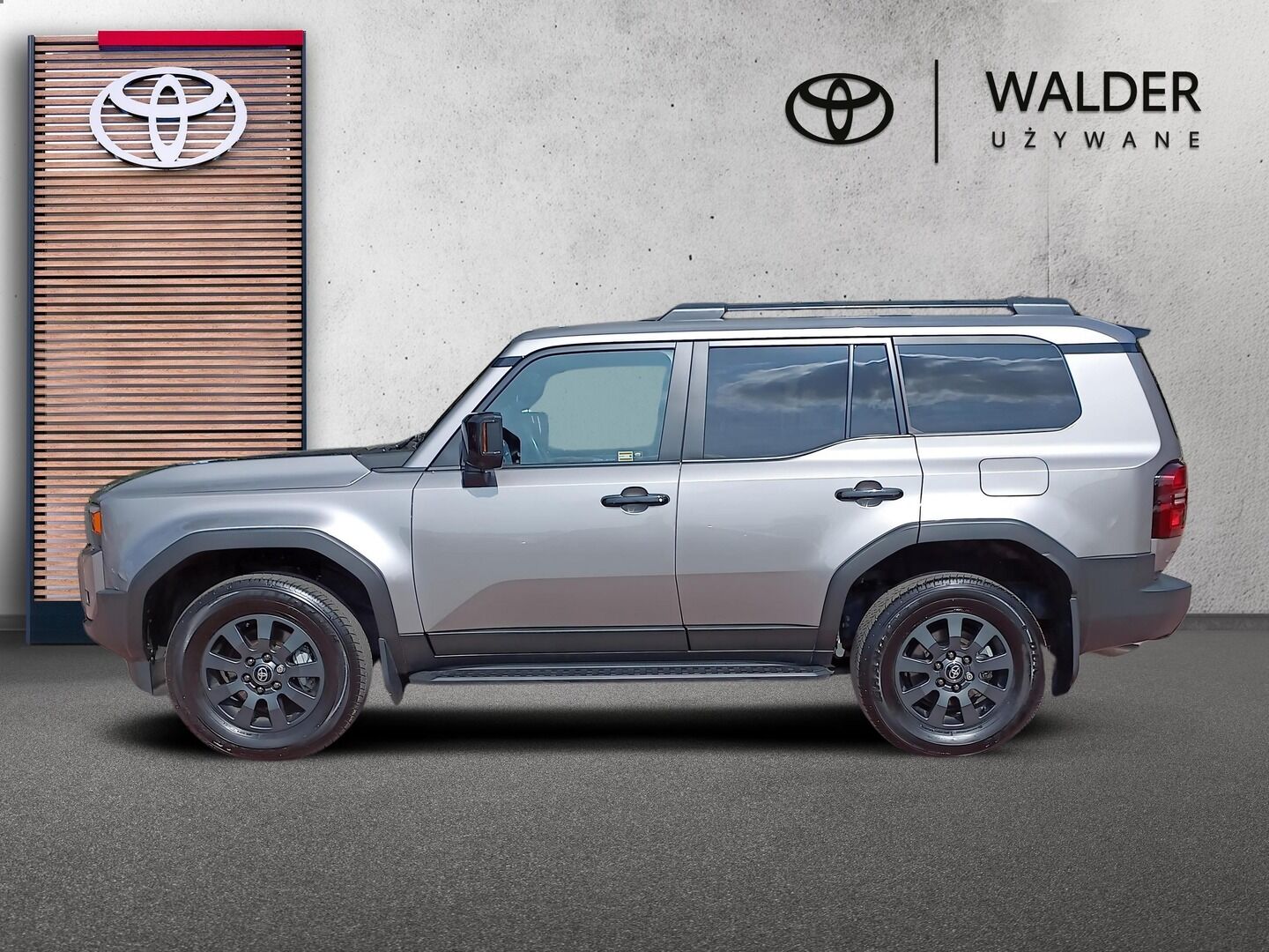 Toyota Land Cruiser - zdjęcie 2