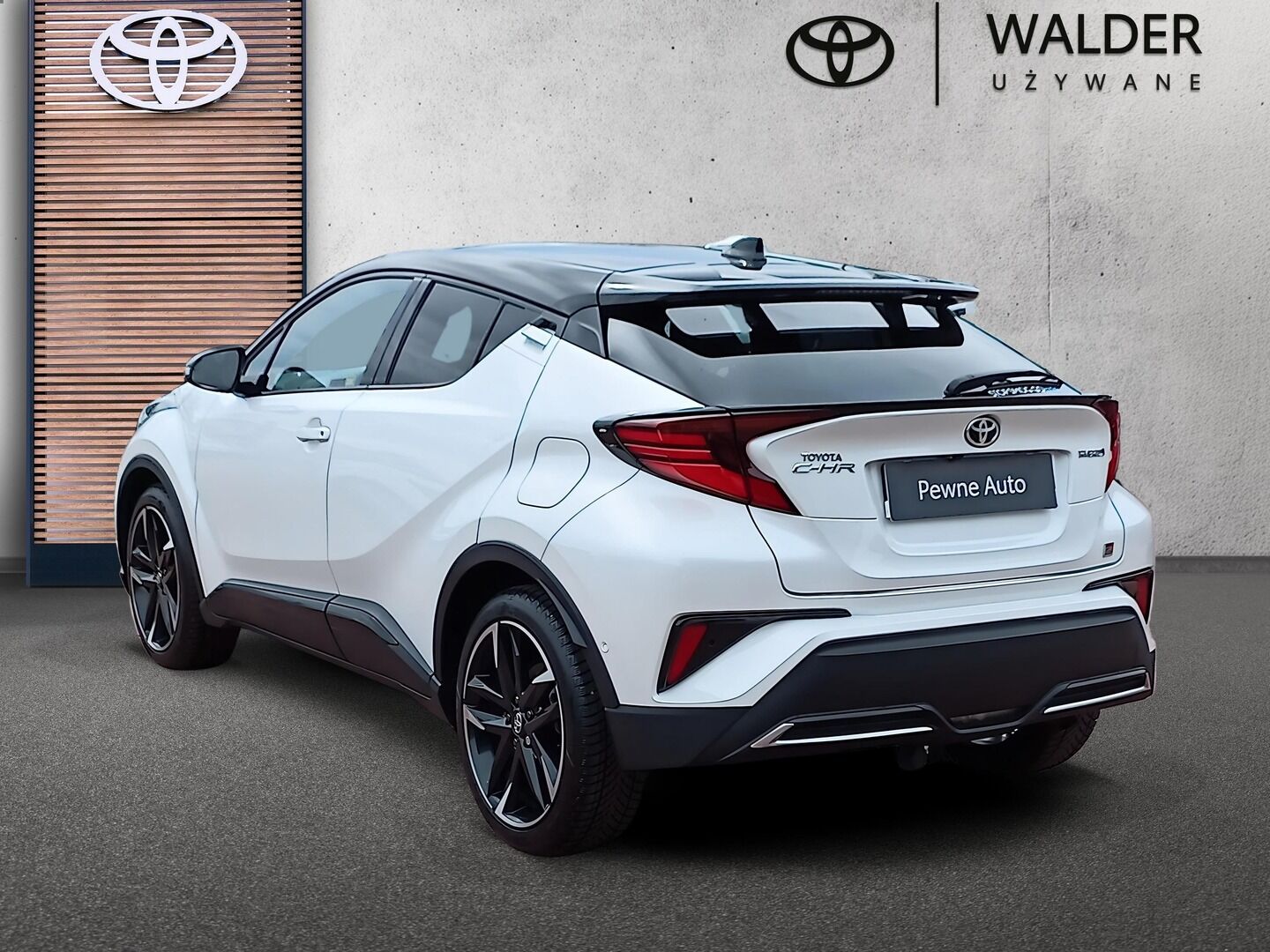 Toyota C-HR - zdjęcie 3