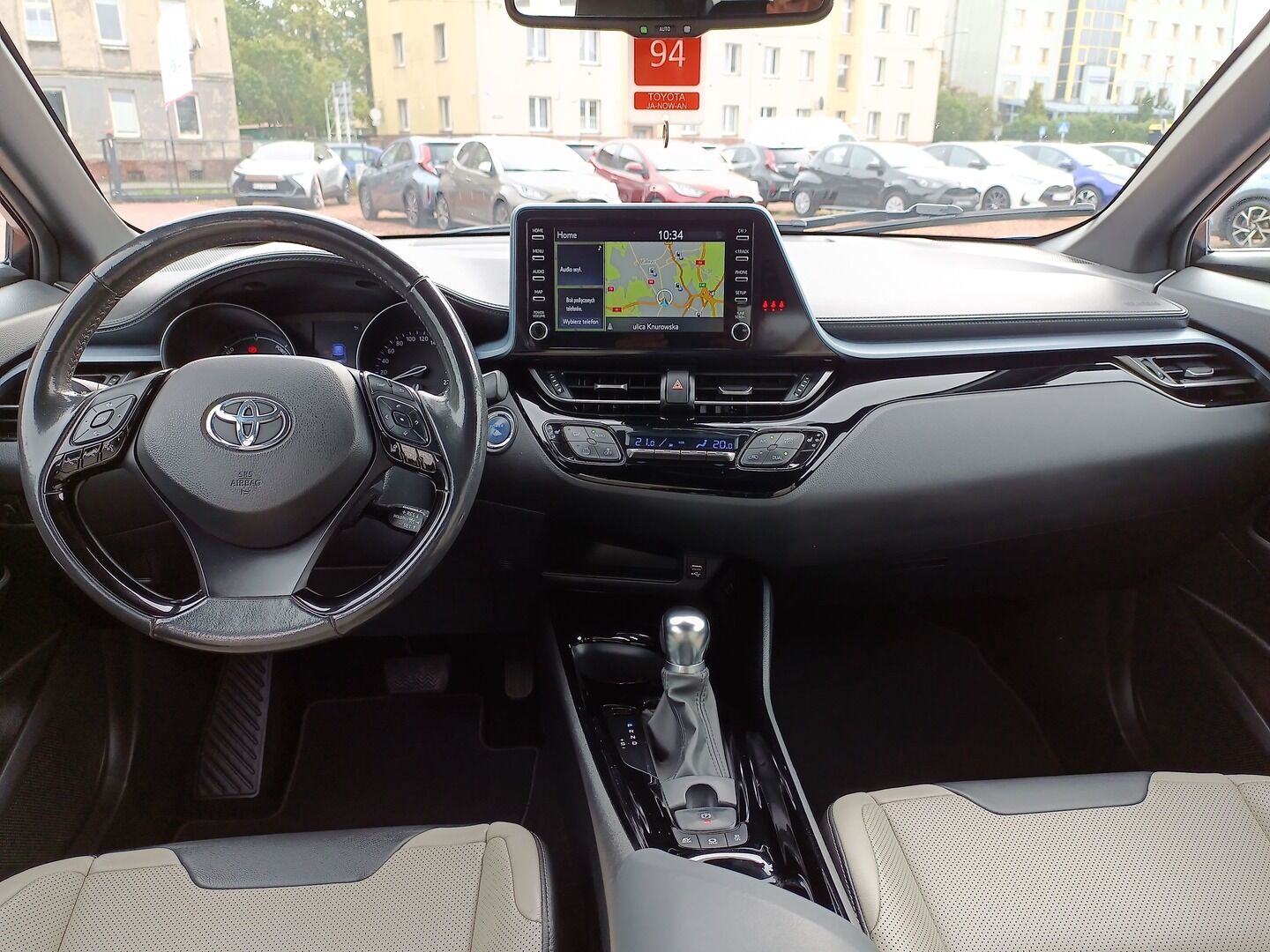 Toyota C-HR - zdjęcie 9