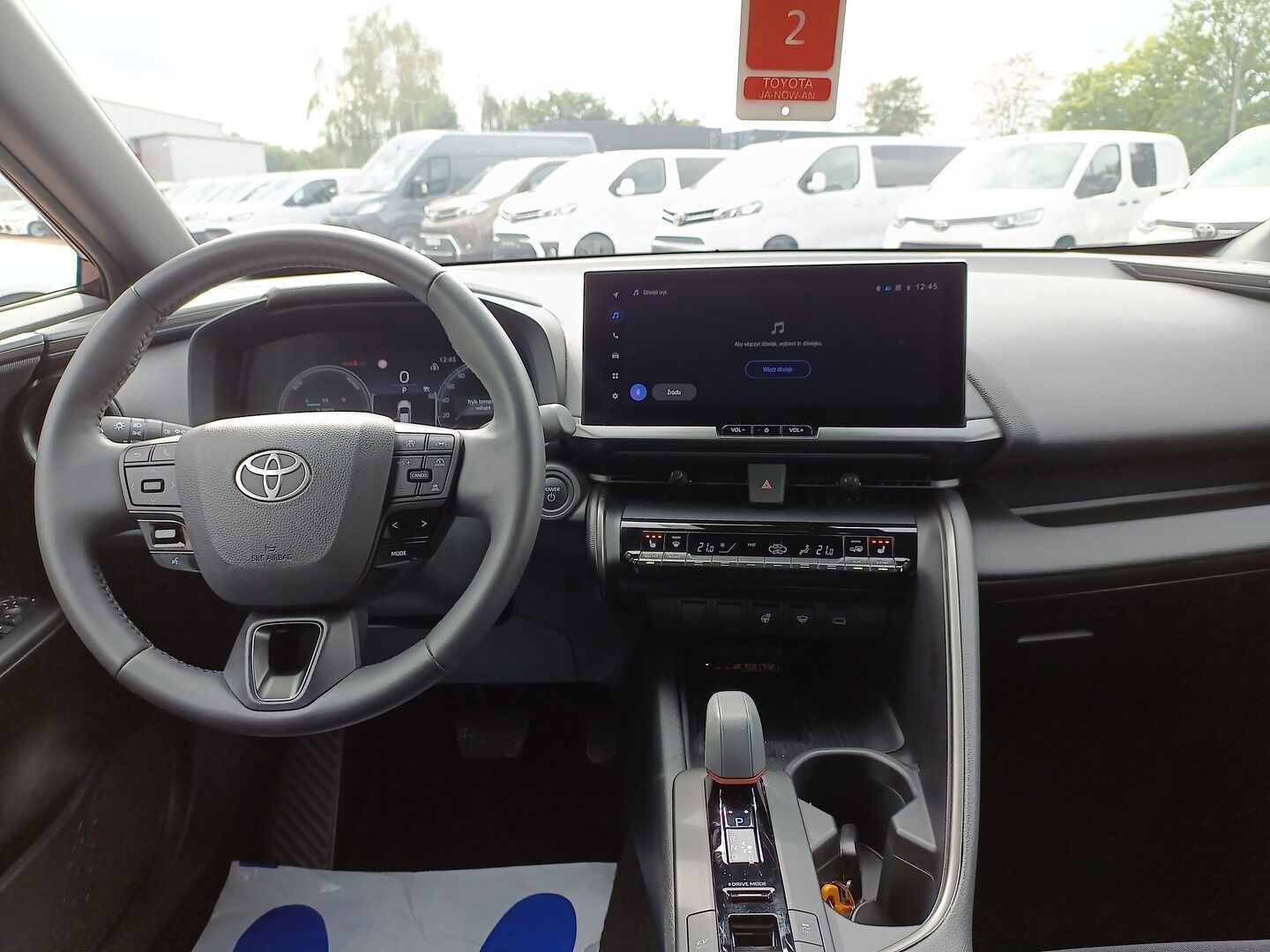 Toyota C-HR - zdjęcie 13