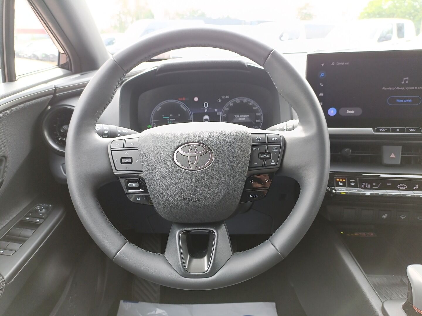 Toyota C-HR - zdjęcie 15