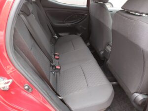 Toyota Yaris - miniatura 12