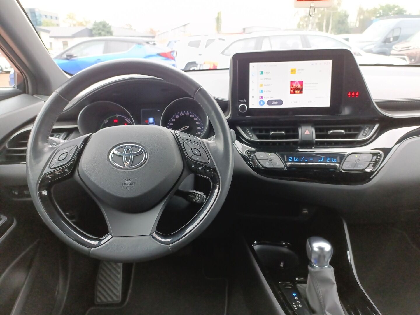 Toyota C-HR - zdjęcie 14