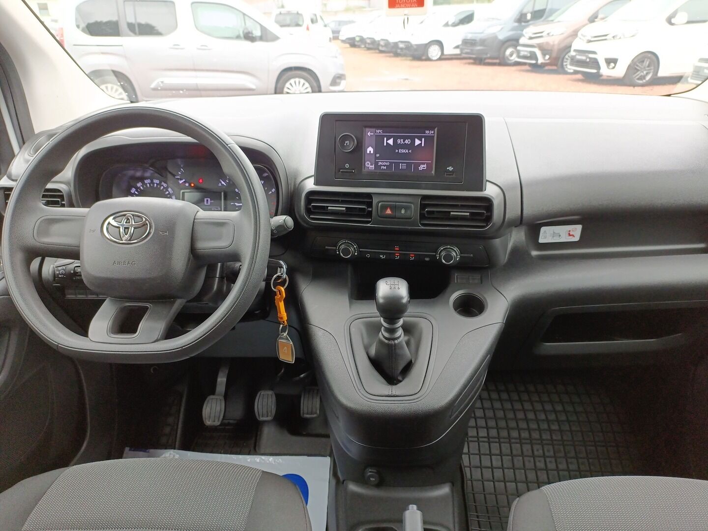 Toyota PROACE CITY - zdjęcie 9