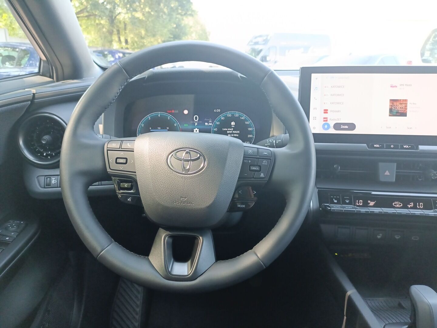 Toyota C-HR - zdjęcie 14
