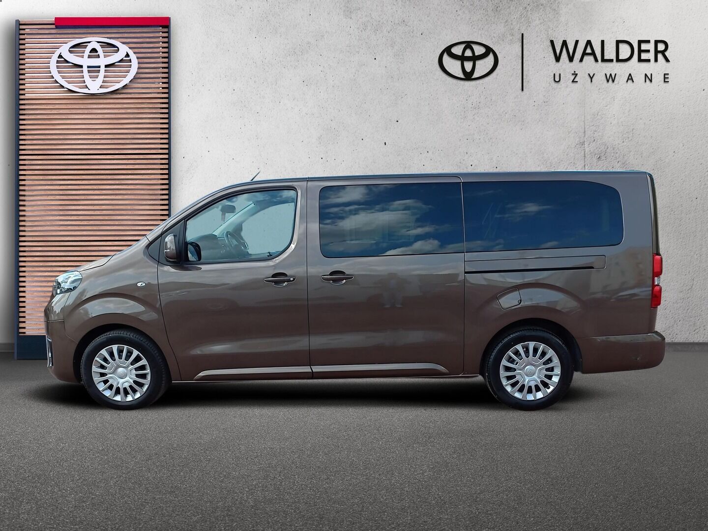 Toyota PROACE VERSO - zdjęcie 1