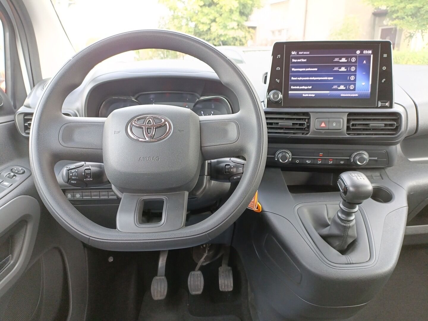 Toyota PROACE CITY VERSO - zdjęcie 14