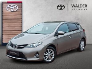 Toyota Auris - miniatura 1