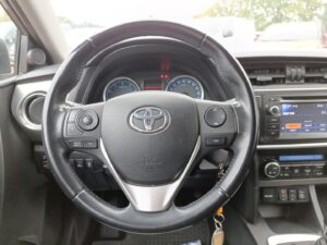 Toyota Auris - miniatura 15