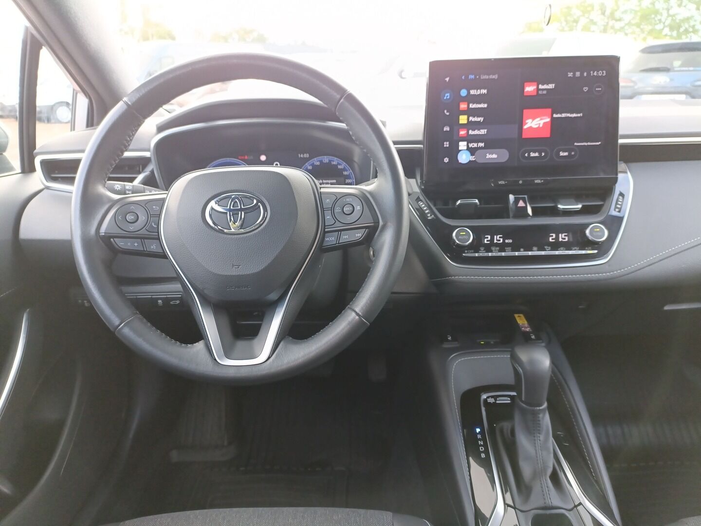 Toyota Corolla - zdjęcie 14