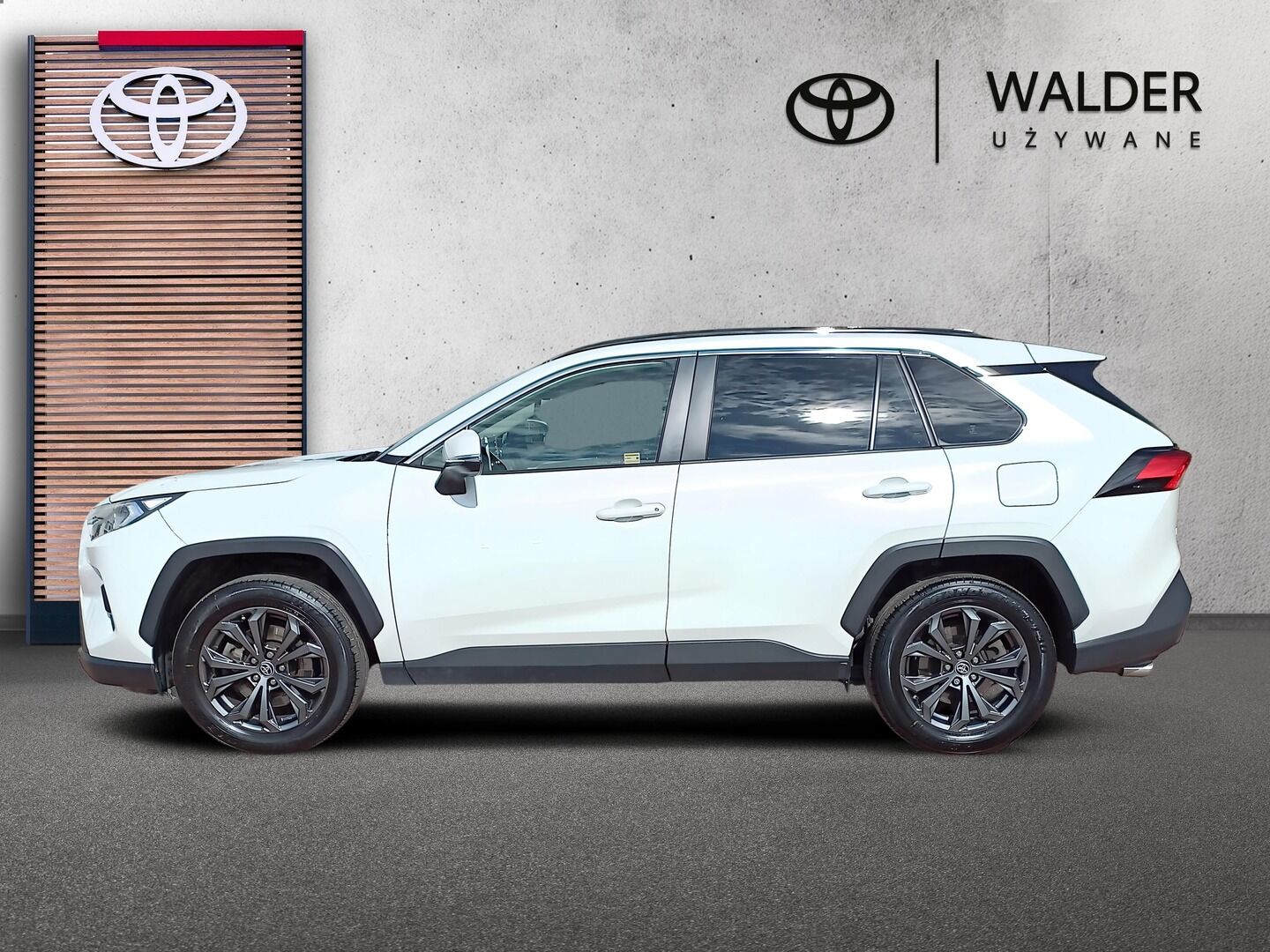 Toyota RAV4 - zdjęcie 5
