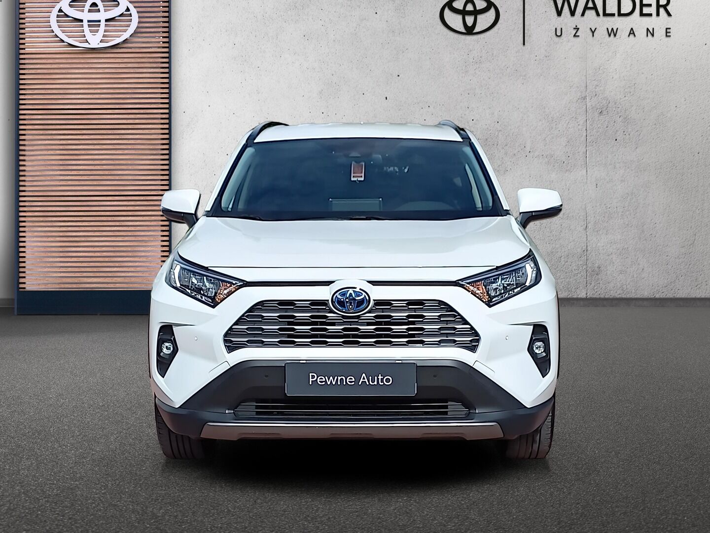 Toyota RAV4 - zdjęcie 2