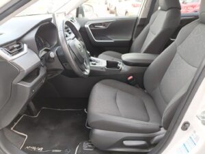 Toyota RAV4 - miniatura 10