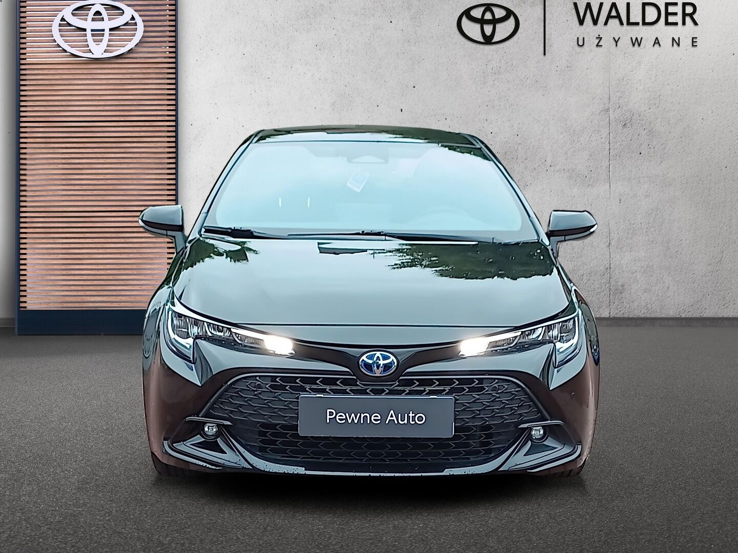 Toyota Corolla - zdjęcie 8
