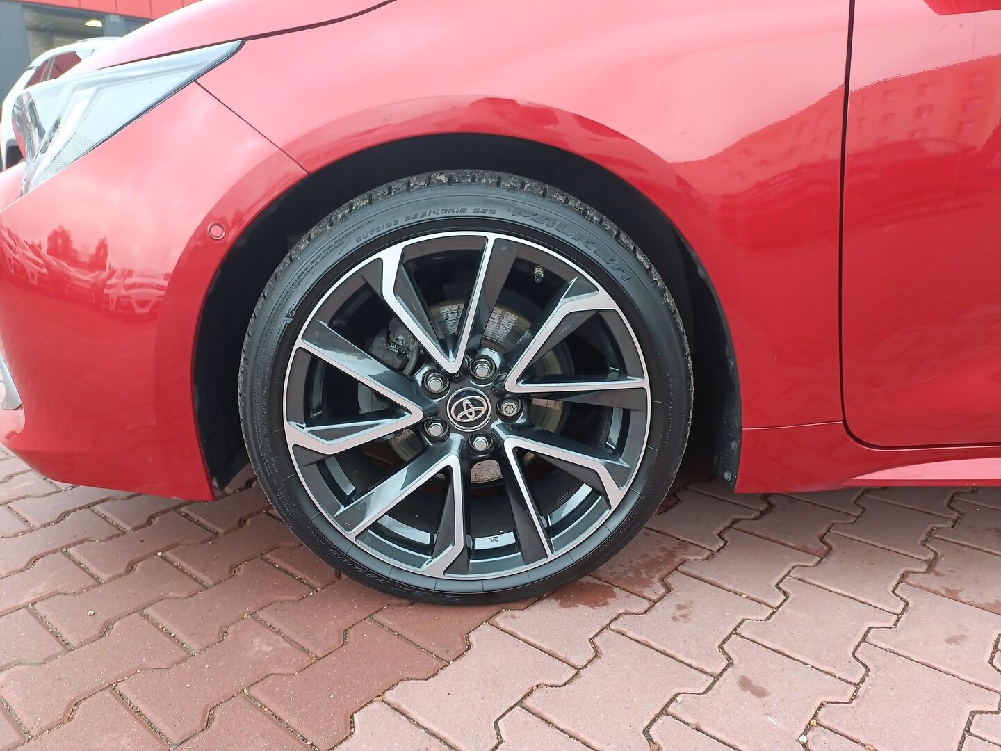 Toyota Corolla - zdjęcie 18