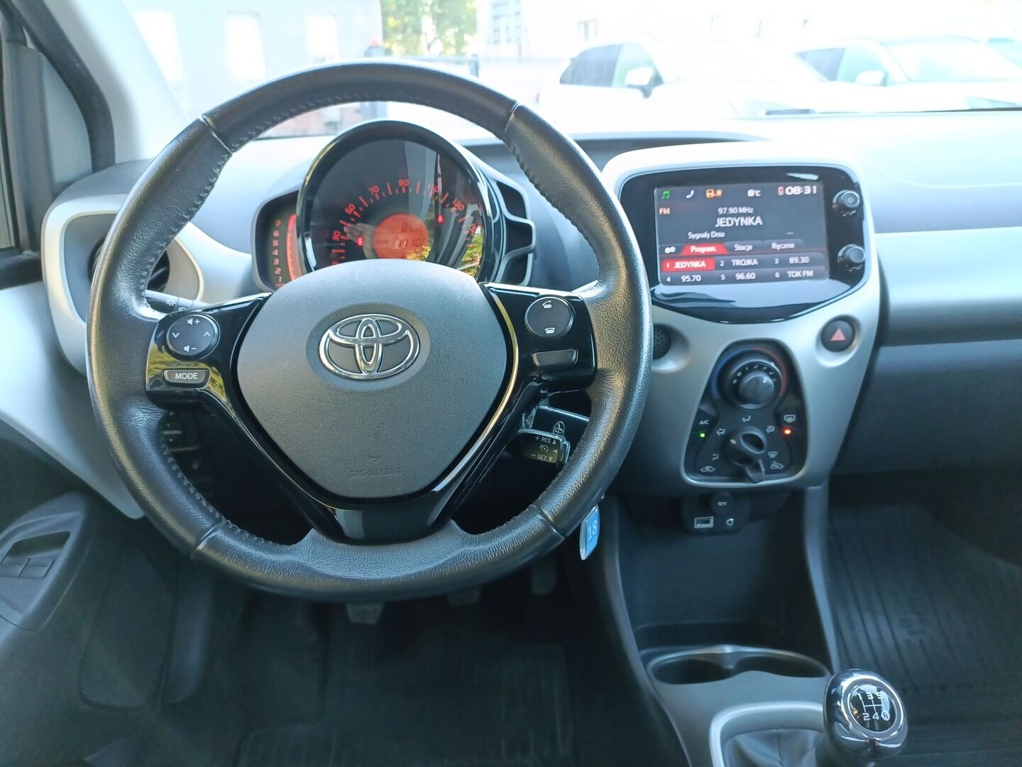 Toyota Aygo - zdjęcie 14