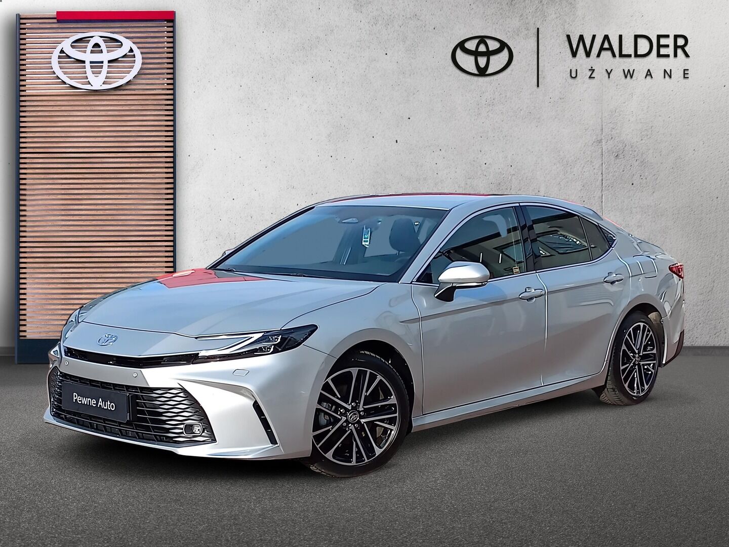Toyota Camry - zdjęcie 1