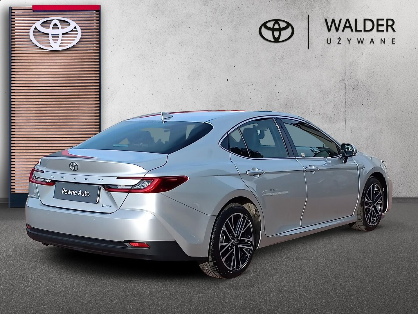 Toyota Camry - zdjęcie 5