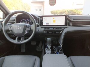 Toyota Camry - miniatura 13